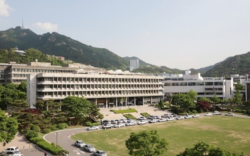 Đại học Quốc gia Seoul là một trong các trường đại học có học phí thấp ở seoul