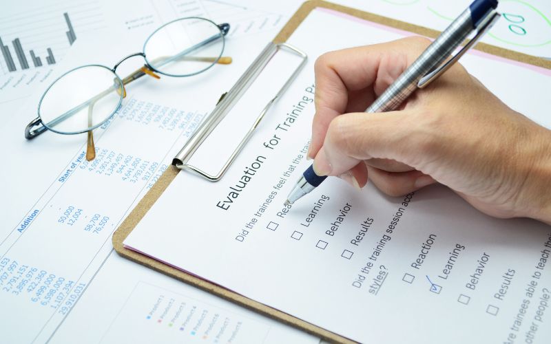 đánh giá quy trình đào tạo nhân sự