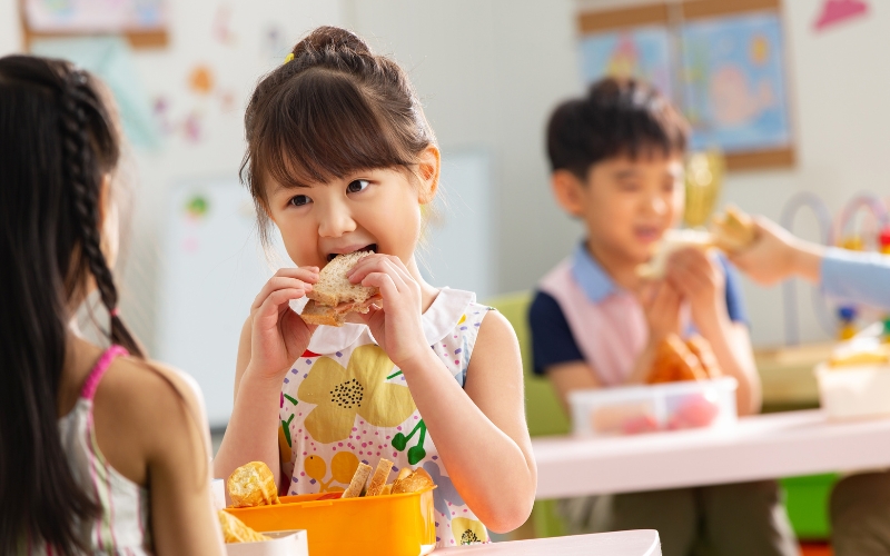 Chế độ ăn uống